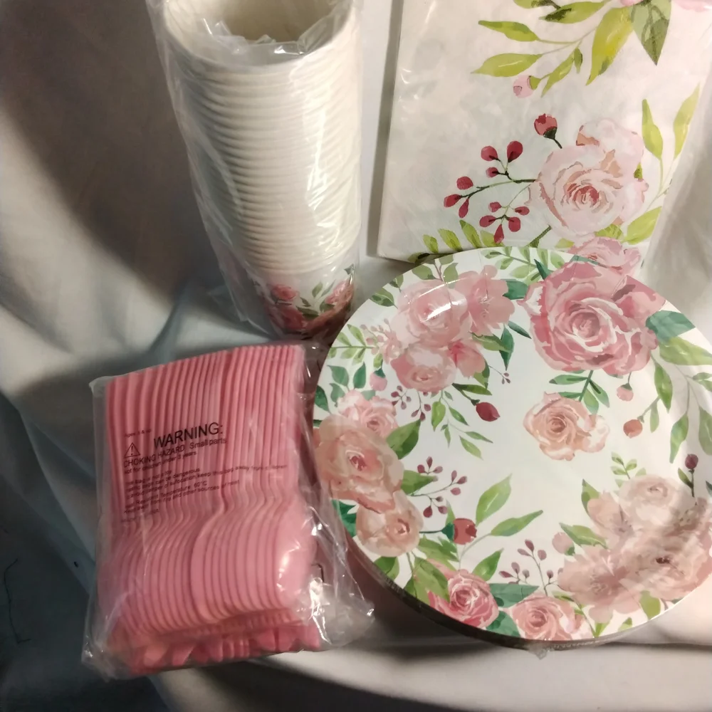 Party Cupcake Liners - Pink and White